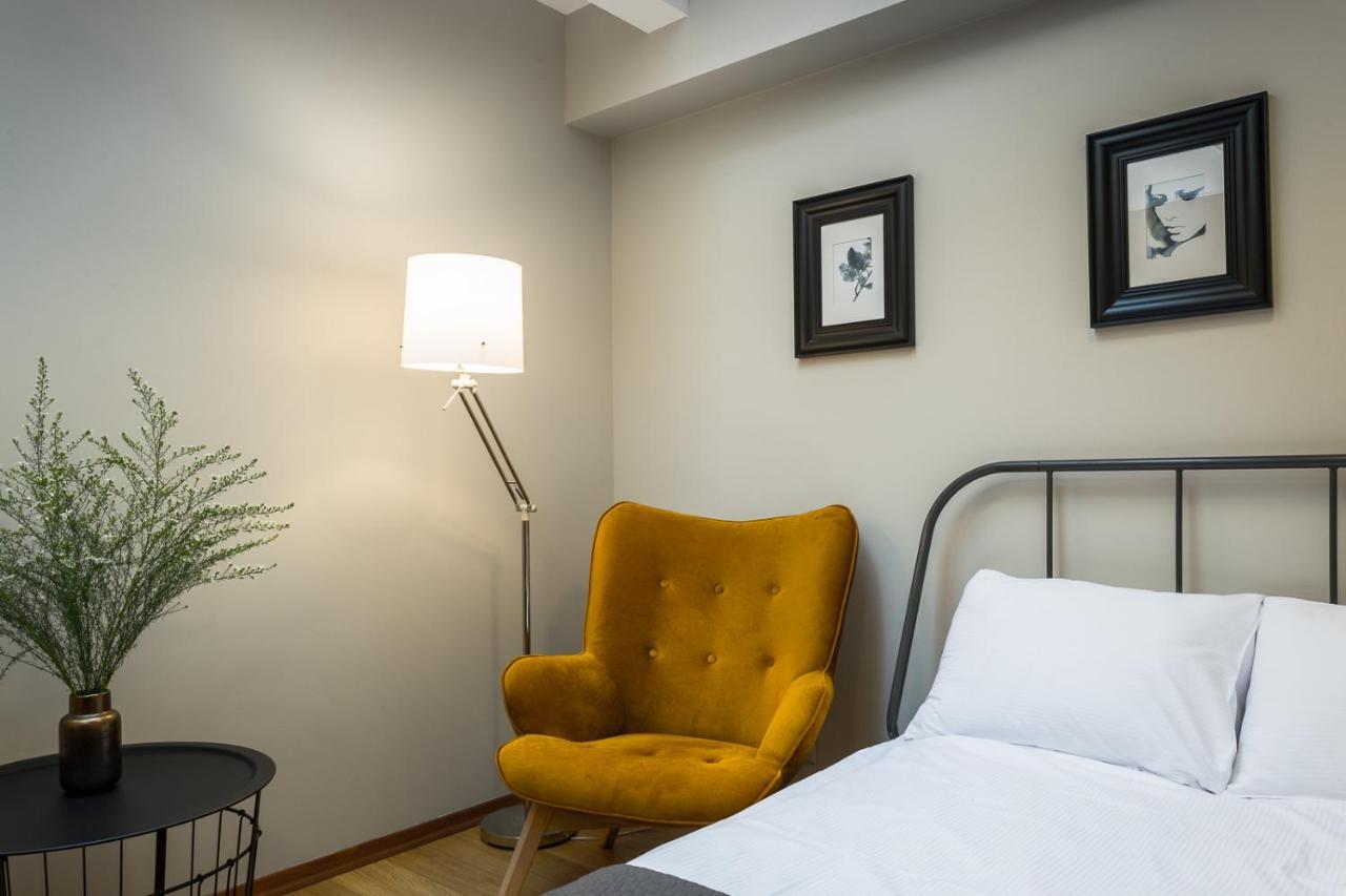 Na Starowce / Old Town Apartment *